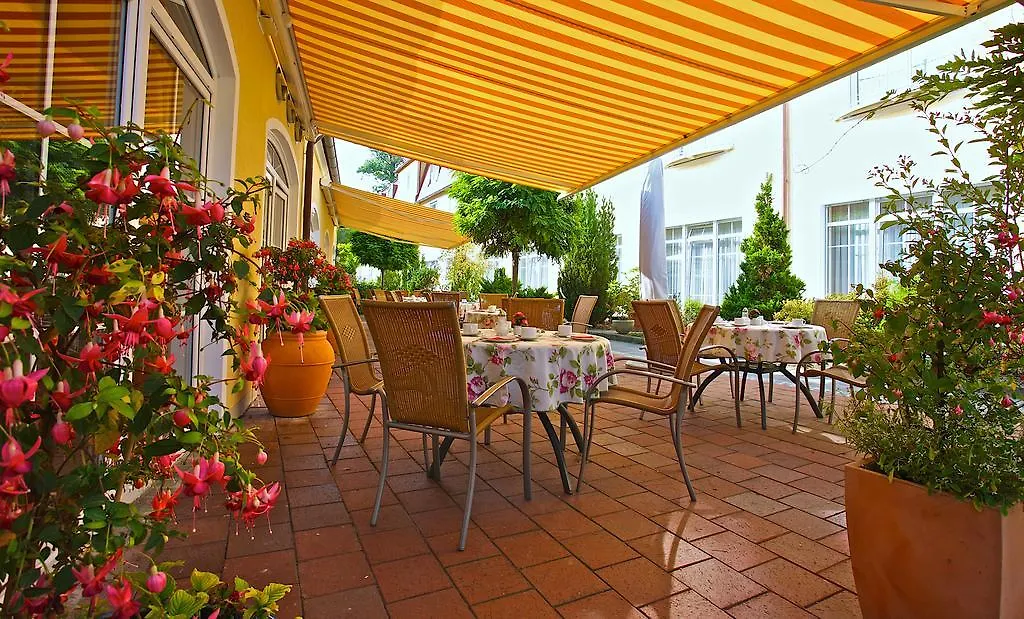 Hotel Am Schlossberg Erding