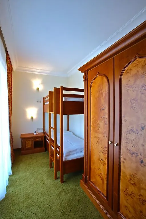 Hotel Am Schlossberg Erding