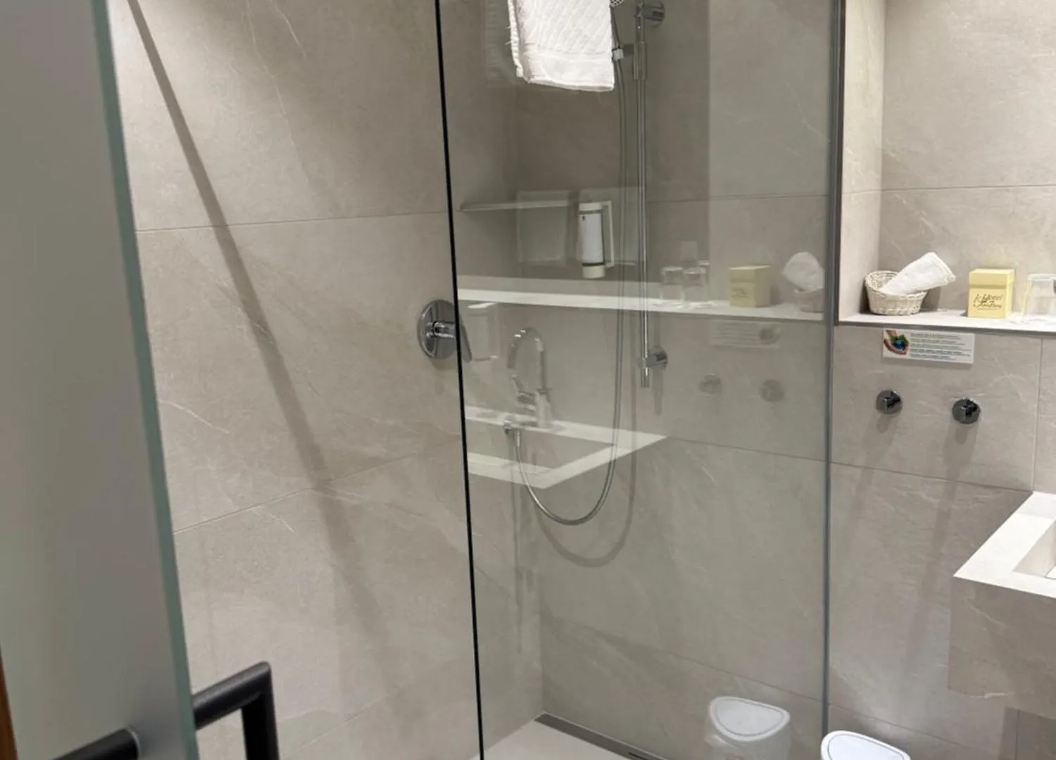Hotel Am Schlossberg Erding 4*,